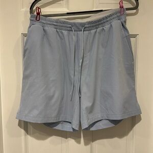 Men’s Lululemon Pool Short 7” - L